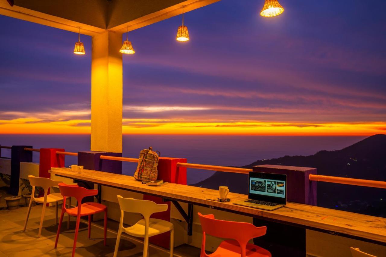 Gostops Mussoorie, Picture Palace Buitenkant foto